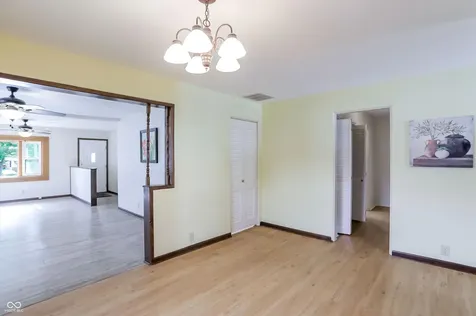 4737 Payton Avenue Indianapolis IN 46226