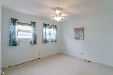 4737 Payton Avenue Indianapolis IN 46226