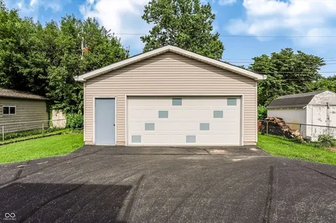 4737 Payton Avenue Indianapolis IN 46226