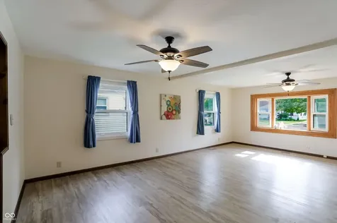 4737 Payton Avenue Indianapolis IN 46226