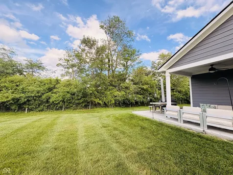 825 Stone Trace Court Avon IN 46123