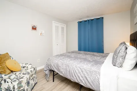 5551 Personality Court Indianapolis IN 46237