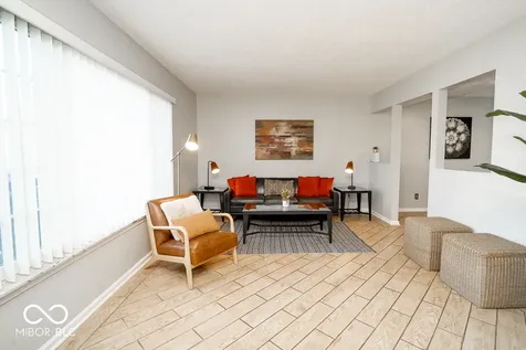 5551 Personality Court Indianapolis IN 46237