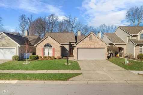 7824 Chesapeake Drive W Indianapolis IN 46236