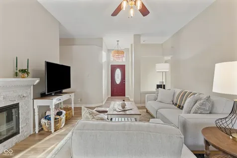 7824 Chesapeake Drive W Indianapolis IN 46236