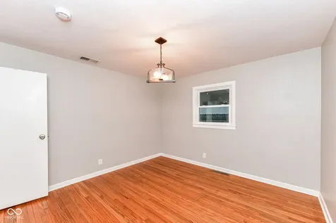 4525 Melbourne Road Indianapolis IN 46228