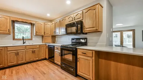 7315 S Meridian Street Indianapolis IN 46217