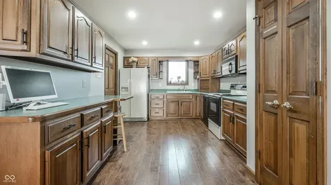 7315 S Meridian Street Indianapolis IN 46217