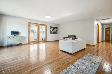 7315 S Meridian Street Indianapolis IN 46217