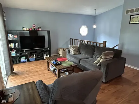 7580 Castleton Farms Drive W Indianapolis IN 46256