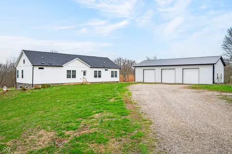 7408 N Tree Farm Road Solsberry IN 47459