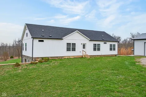 7408 N Tree Farm Road Solsberry IN 47459