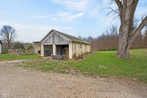 7408 N Tree Farm Road Solsberry IN 47459