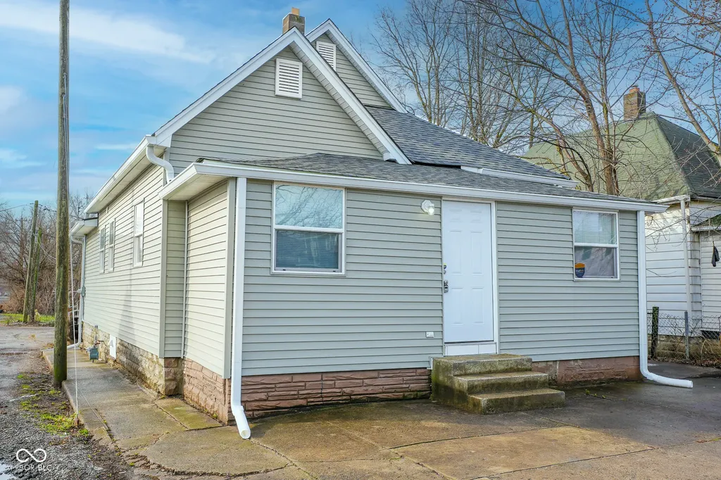 3515 E 10th Street Indianapolis IN 46201