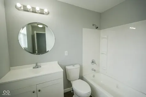 3515 E 10th Street Indianapolis IN 46201