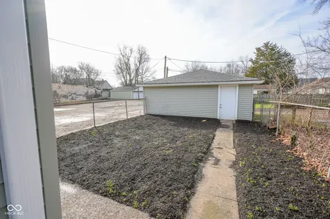 3515 E 10th Street Indianapolis IN 46201