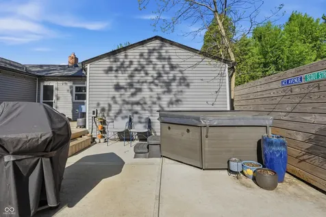 7805 N Alton Avenue Indianapolis IN 46268