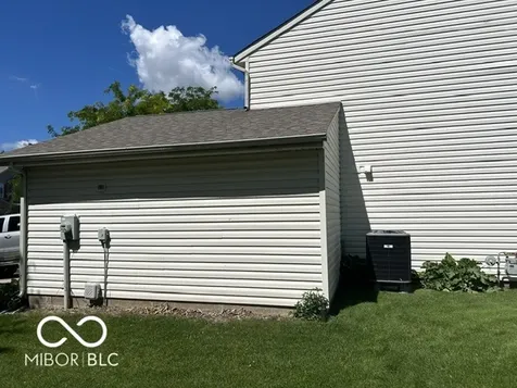 6728 Ennis Way Indianapolis IN 46237