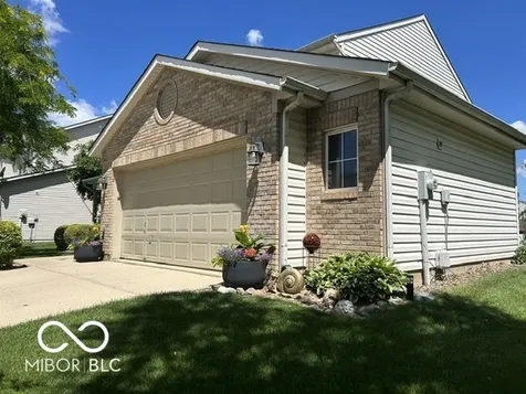 6728 Ennis Way Indianapolis IN 46237