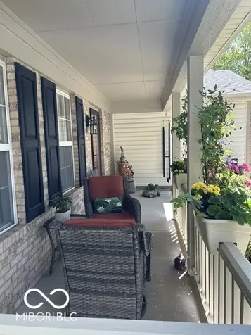 6728 Ennis Way Indianapolis IN 46237