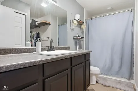 345 Sunburst Lane Greenwood IN 46143