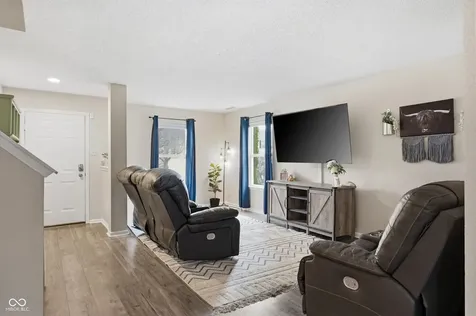 345 Sunburst Lane Greenwood IN 46143