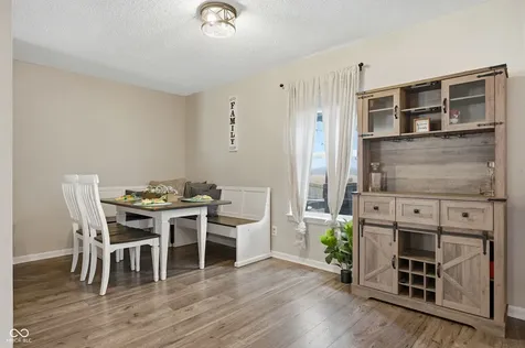 345 Sunburst Lane Greenwood IN 46143