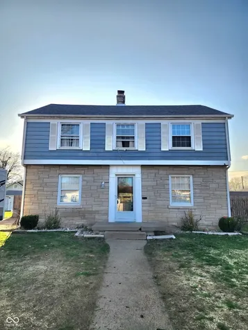 1512 Grand Avenue Columbus IN 47201