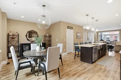 609 Pomeroy Street Indianapolis IN 46202
