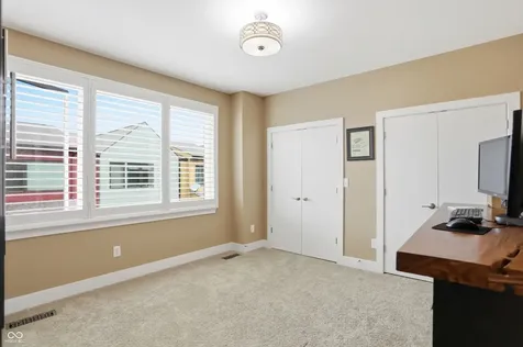 609 Pomeroy Street Indianapolis IN 46202