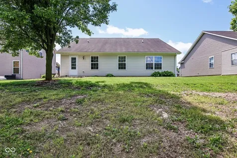 5826 Cabot Drive Indianapolis IN 46221