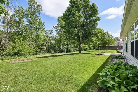 5826 Cabot Drive Indianapolis IN 46221
