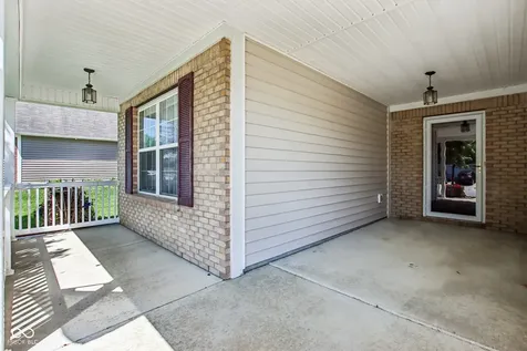 5826 Cabot Drive Indianapolis IN 46221