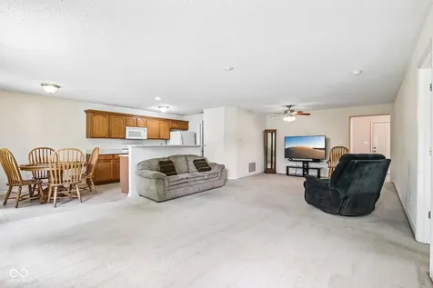 5826 Cabot Drive Indianapolis IN 46221