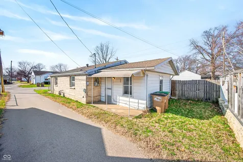 2031 Elm Street Columbus IN 47201