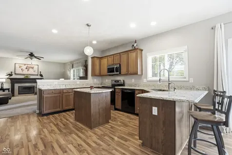 3713 Weather Stone Crossing Zionsville IN 46077