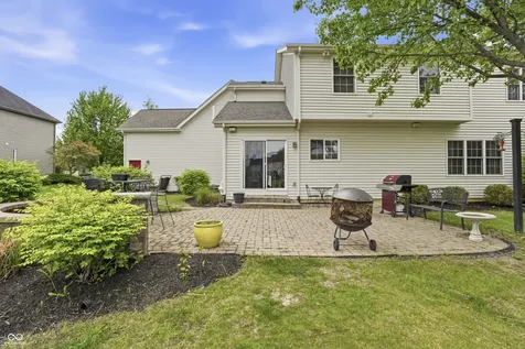 3713 Weather Stone Crossing Zionsville IN 46077