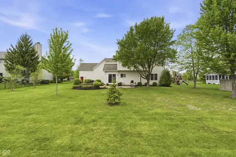 3713 Weather Stone Crossing Zionsville IN 46077