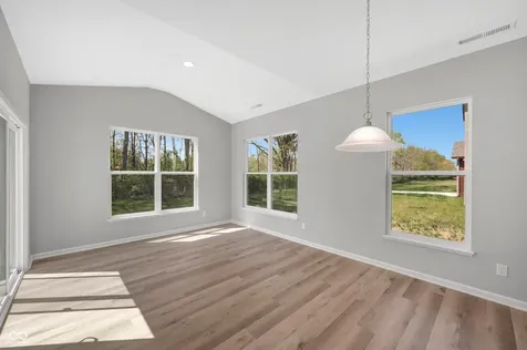 5226 Jacaranda Drive Indianapolis IN 46239