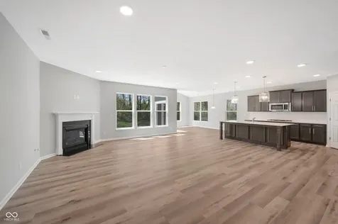 5226 Jacaranda Drive Indianapolis IN 46239