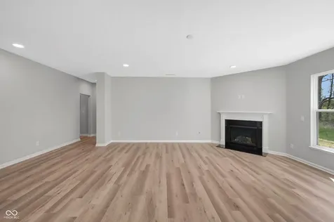 5226 Jacaranda Drive Indianapolis IN 46239