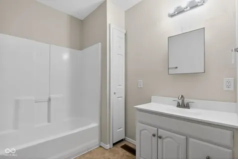 1119 Waldemere Avenue Indianapolis IN 46241