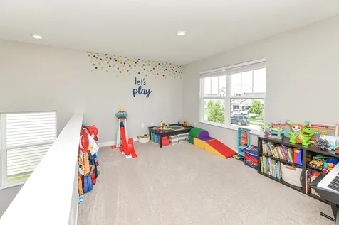 9686 Ridgecrest Lane Mccordsville IN 46055