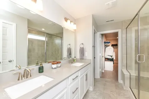 9686 Ridgecrest Lane Mccordsville IN 46055