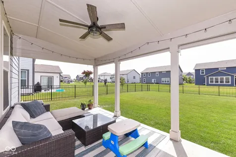 9686 Ridgecrest Lane Mccordsville IN 46055