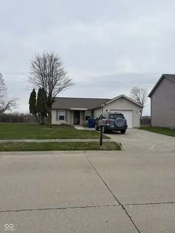 9610 English Oak Place Indianapolis IN 46235