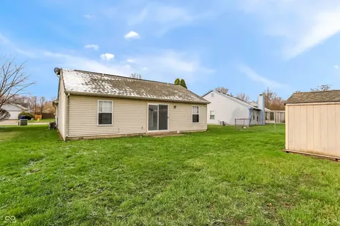 9610 English Oak Place Indianapolis IN 46235