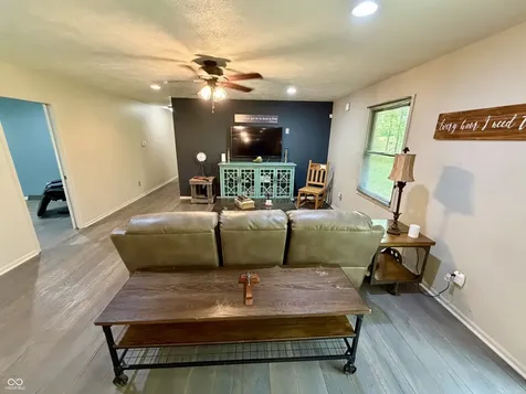 2150 S Post Road S Indianapolis IN 46239