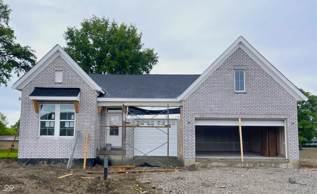 9570 Hemingway Drive Indianapolis IN 46239