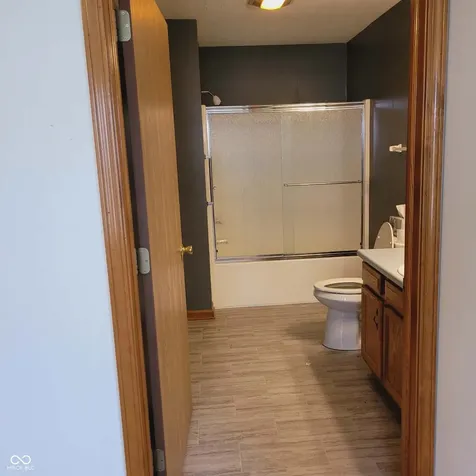 8105 Bentley Farms Drive Indianapolis IN 46259